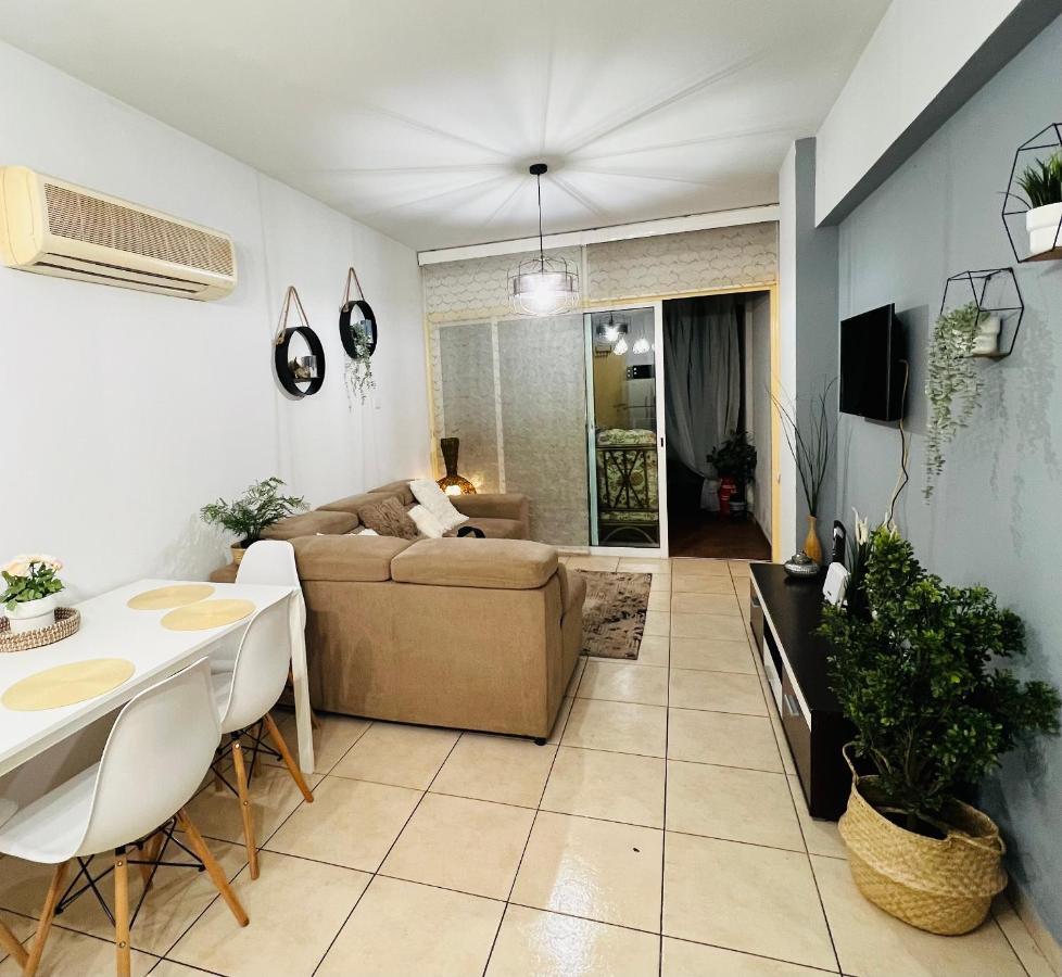 Carisa Holiday Rooms Larnaca Dış mekan fotoğraf