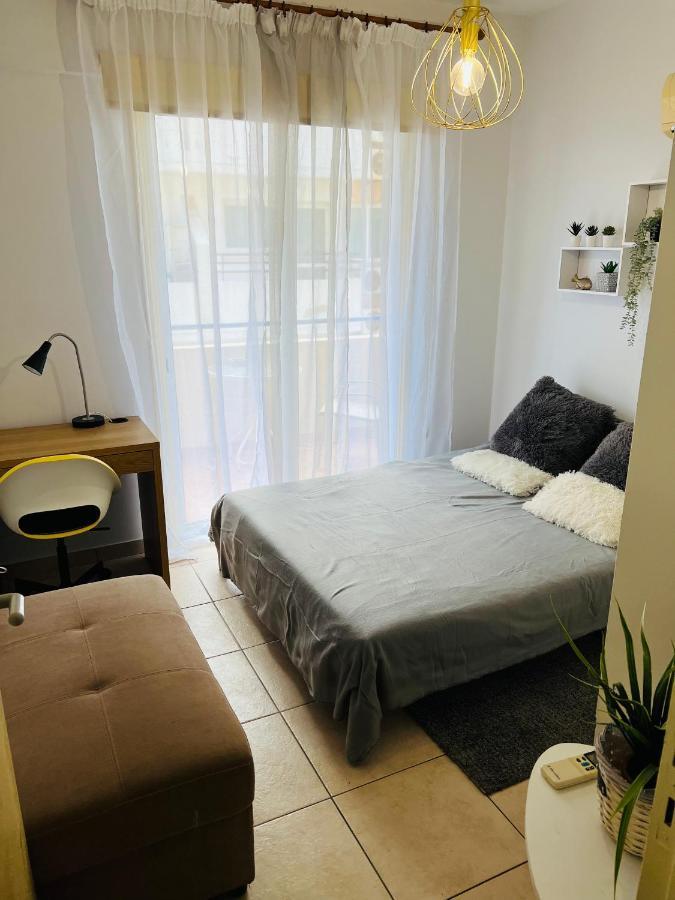 Carisa Holiday Rooms Larnaca Dış mekan fotoğraf