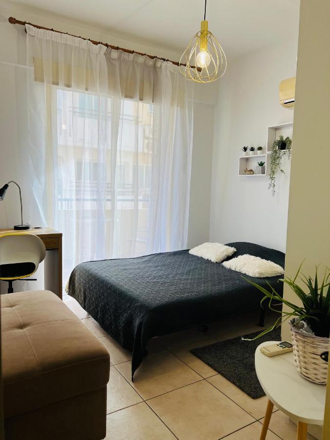 Carisa Holiday Rooms Larnaca Dış mekan fotoğraf